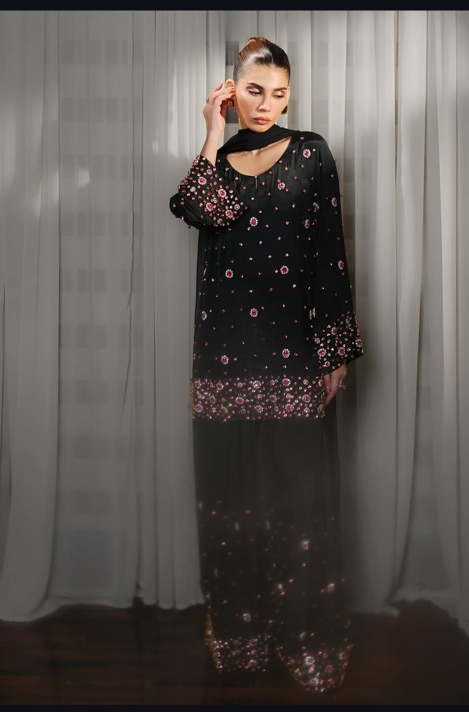 3-Piece Short Shirt Suit – Silk Fabric with Handmade Stone Work